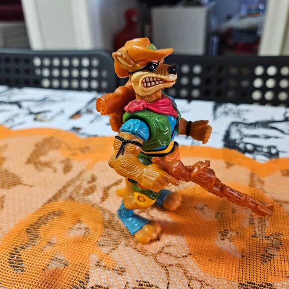 Teenage Mutant Ninja Turtles Walkabout Kangaroo Action Figure 1991 TMNT - Picture 2 of 9